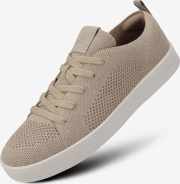 Baskets basses GIESSWEIN en beige : devant