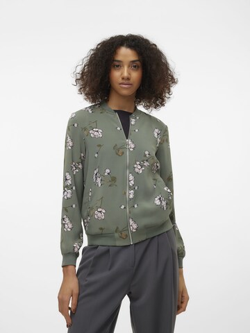 Veste mi-saison VERO MODA en vert : devant