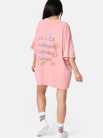 Worldclassca Oversized Shirt 'Oversize T-Shirt "LA SUNSET"' in Orange: front