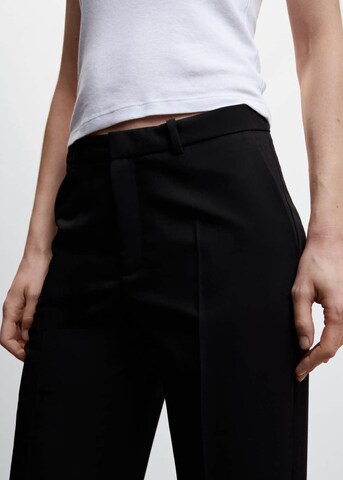 MANGO Normalny krój Spodnie w kant 'Greta' w kolorze czarny