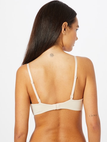 T-shirt Reggiseno 'Seductive Comfort' di Calvin Klein Underwear in beige