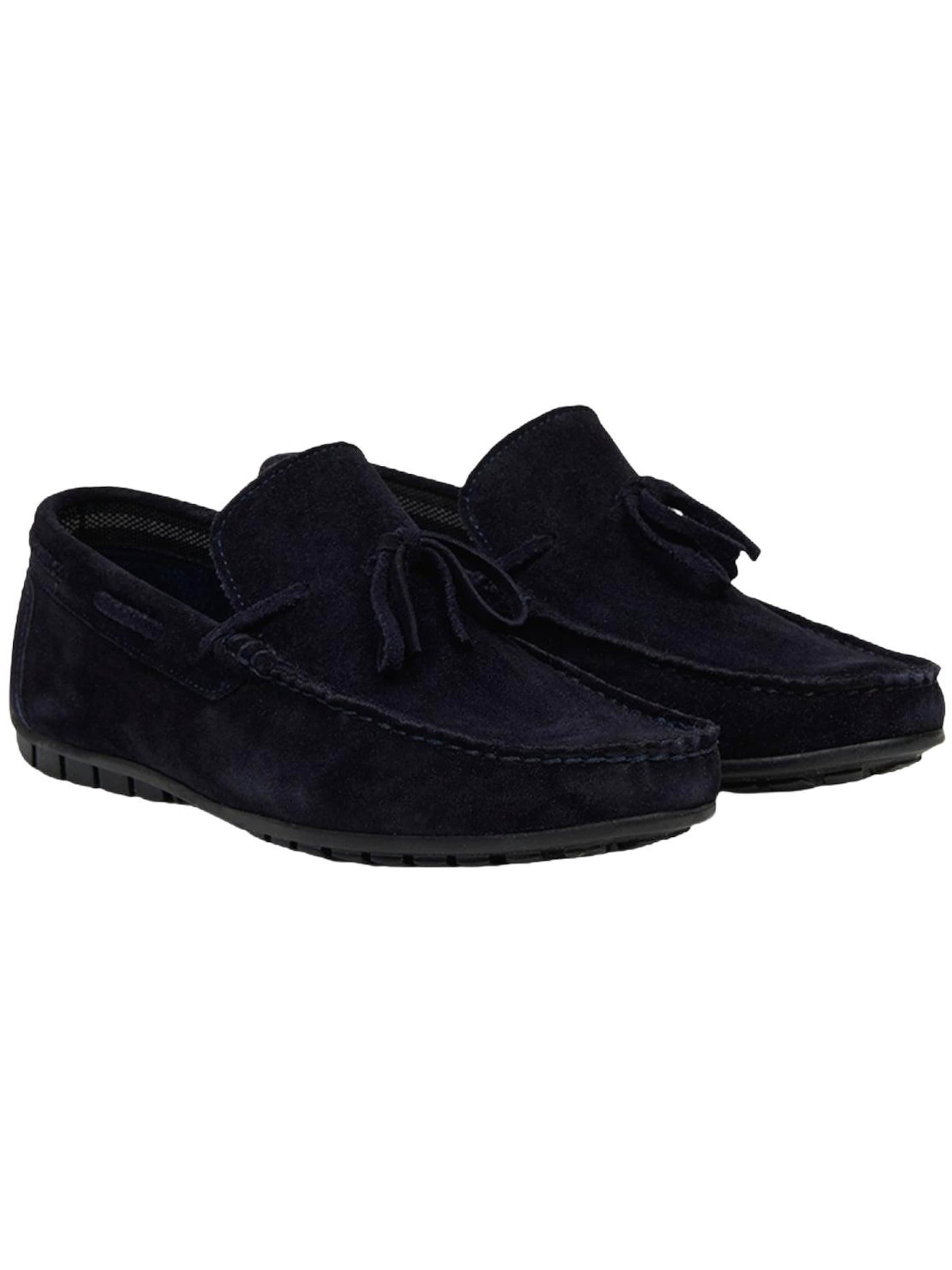 Desa Moccasins in Blue