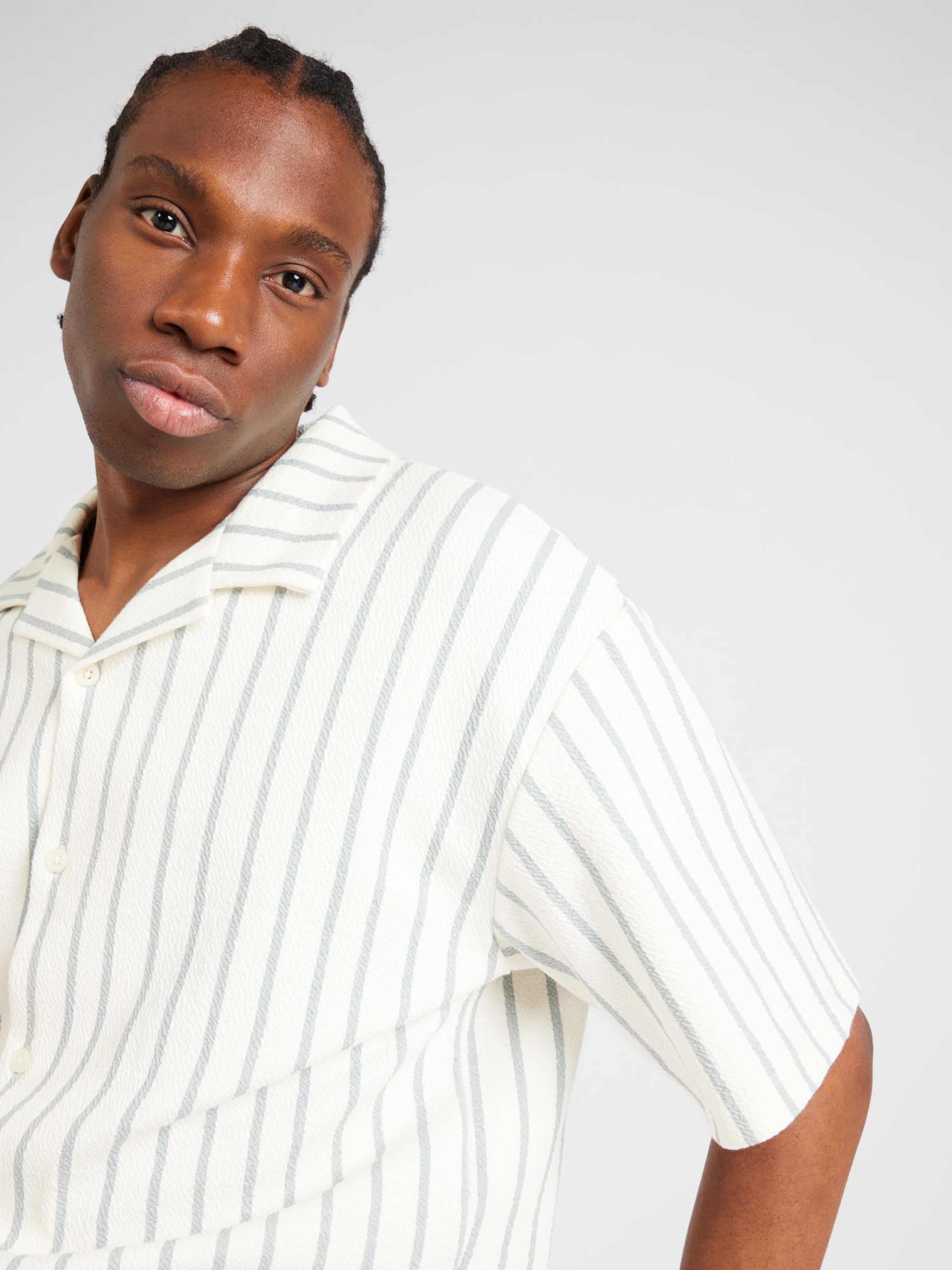 Coupe regular Chemise TOPMAN en Ecru ABOUT YOU