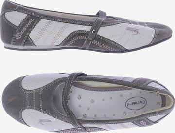 Graceland Flats & Loafers in 38 in Grey: front