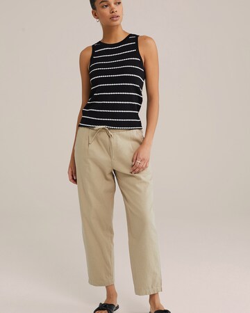WE Fashion Top in Schwarz