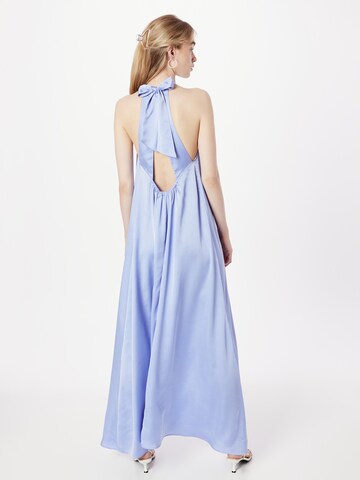 Robe de soirée 'Daxos' Essentiel Antwerp en bleu