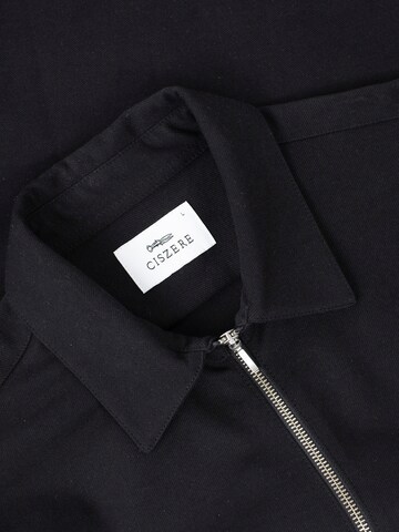 Ciszere Übergangsjacke in Schwarz
