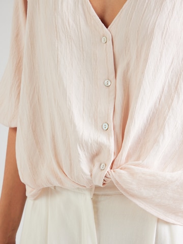 Bluză 'Darina' de la ABOUT YOU pe roz