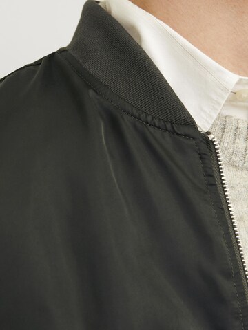 Veste mi-saison JACK & JONES en vert