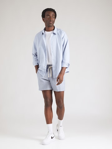 HOLLISTER Normalny krój Spodnie w kolorze niebieski