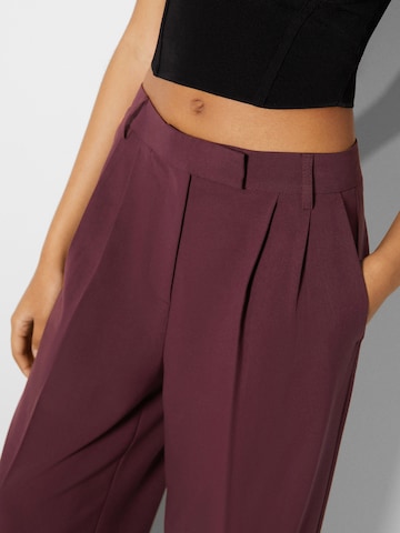 Bershka Wide leg Pleated Pants in Red