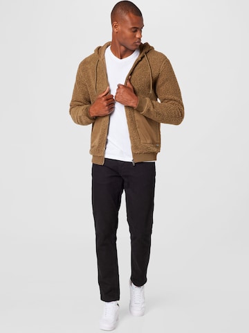 !Solid Fleece Jacket in Brown