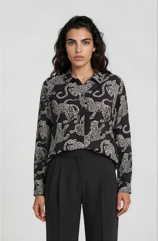 Milano Italy Blouse in Brown: front