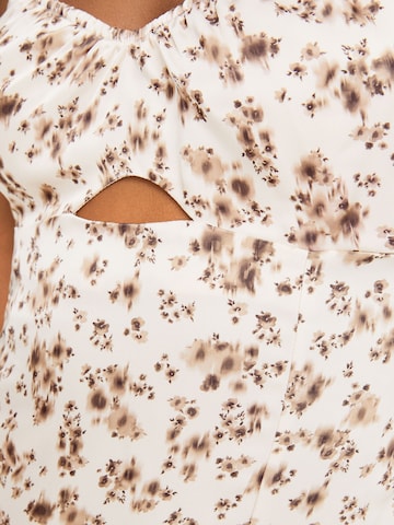 Bershka Mekko värissä keltainen