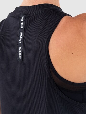 Haut de sport 'Hannah' Smilodox en noir