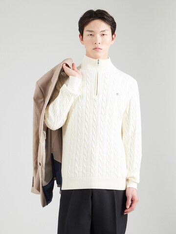 GANT Sweater in White: front