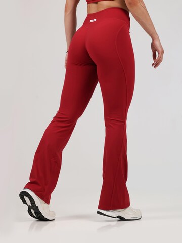 Evazați Leggings 'Nova Flared Leggings' de la neverover pe roșu