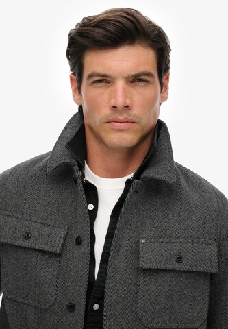 Veste mi-saison Superdry & Co en gris