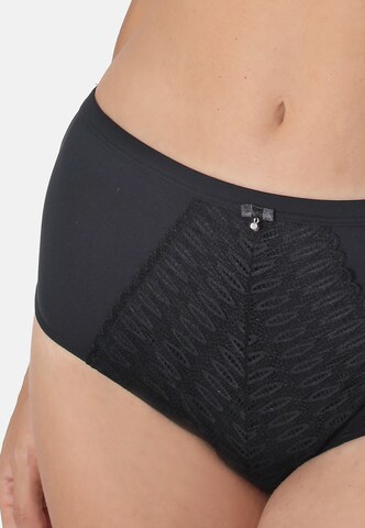 sassa Slip 'FEMININE MICRO' in Zwart