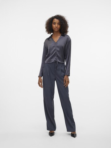 VERO MODA Overdel i grå