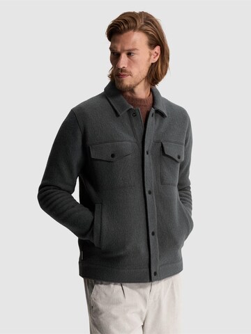 CAST IRON - Cárdigan 'Cardigan in 100% boiled wool with chest pockets' en beige