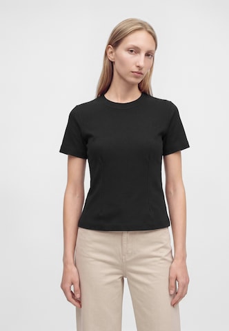 Tricou 'Feather' de la IVY OAK pe negru: față