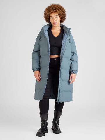 Vero Moda Curve Wintermantel 'NOE' in Blau