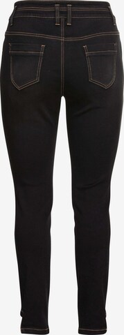 SHEEGO Skinny Jeans in Zwart