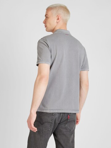 T-Shirt 'ELBAS' NAPAPIJRI en gris