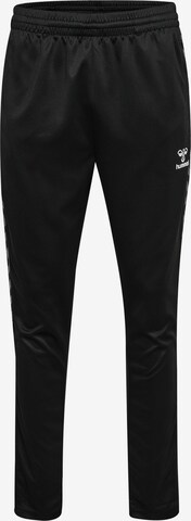 Tapered Pantaloni sportivi di Hummel in nero: frontale