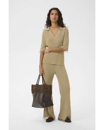 SOAKED IN LUXURY Slim fit Trousers 'Duena' in Yellow