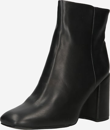 Madden Girl Booties 'WHILE' in Black: front
