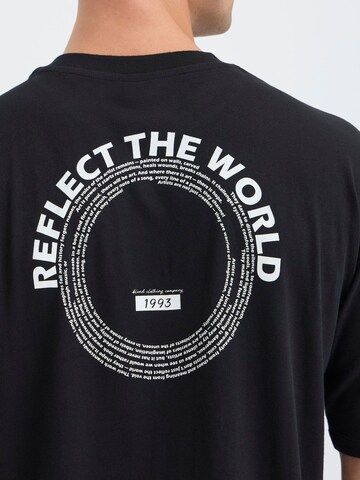 Maglietta ' BHFloa ' di BLEND in nero