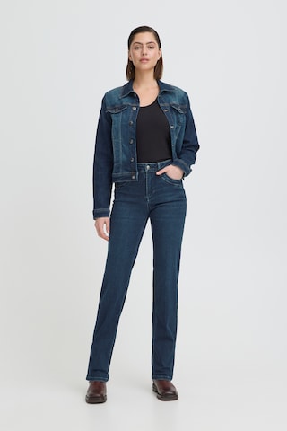 Regular Jean 'PZKarolina' Pulz en bleu