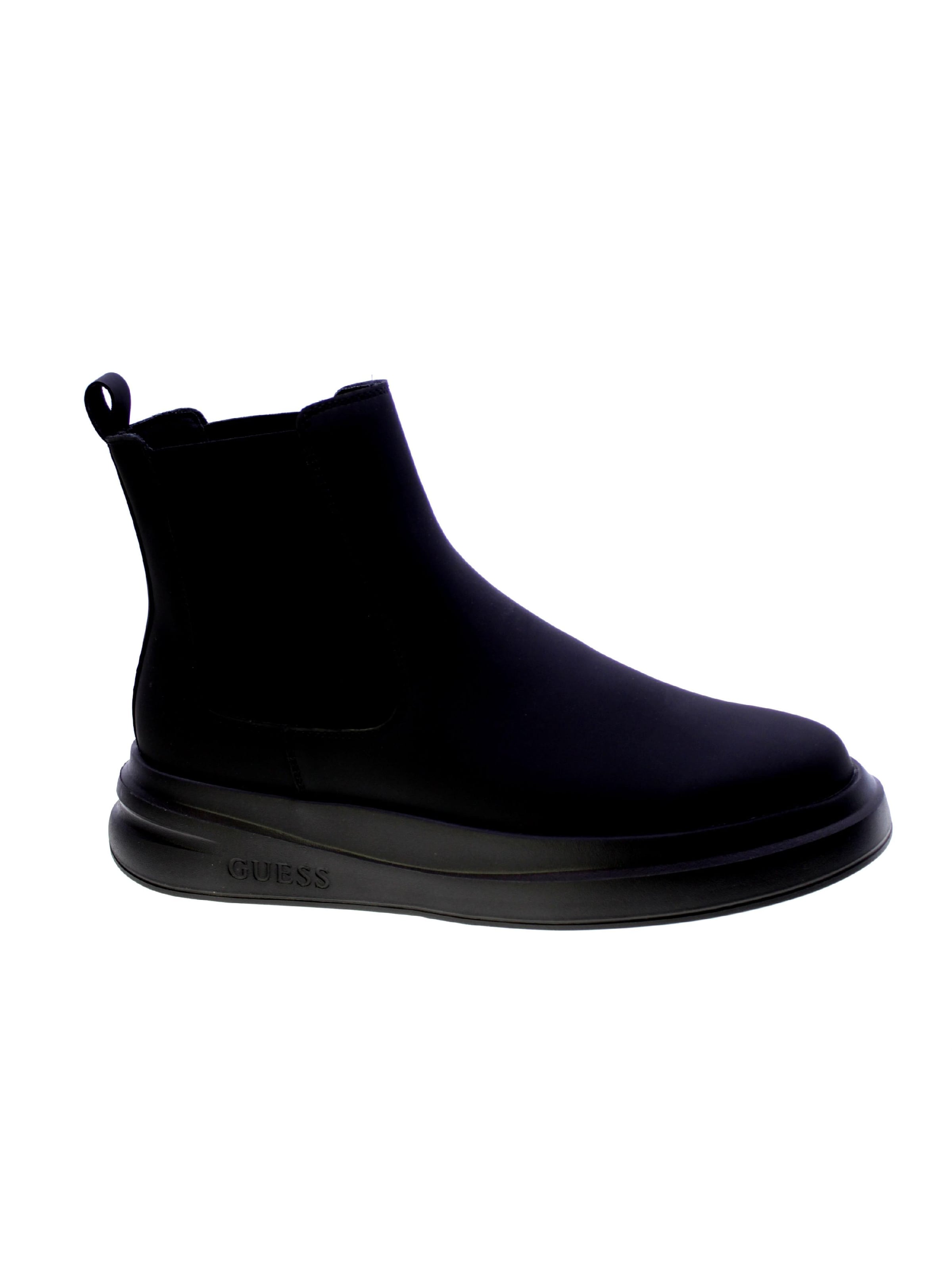 Boots chelsea di GUESS in nero: frontale