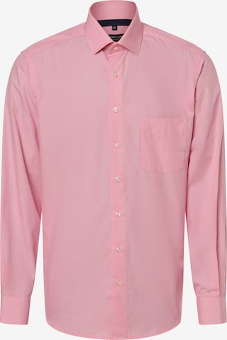 Coupe regular Chemise Andrew James en rose : devant