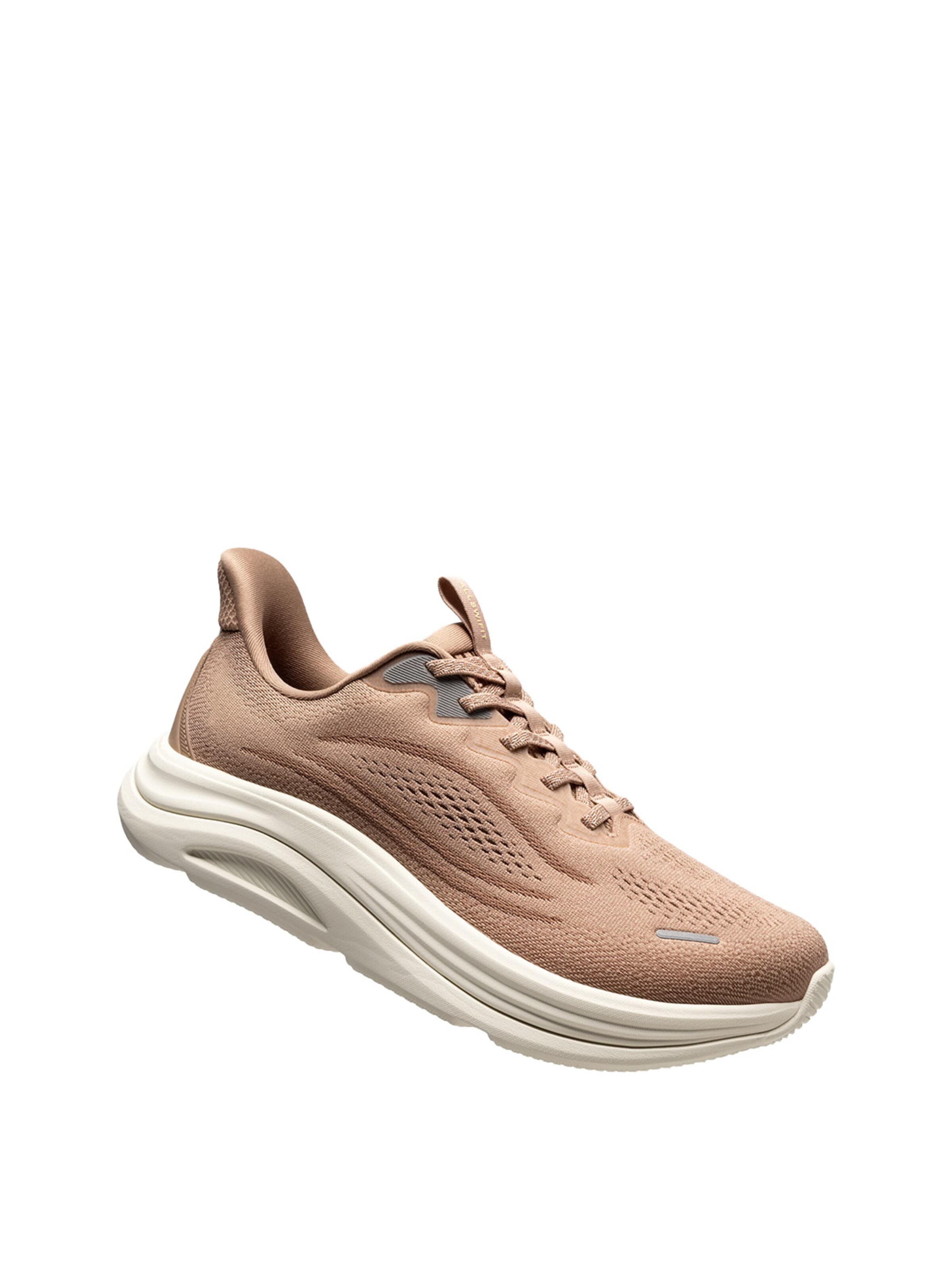 ALLSWIFT Running Shoes in Brown