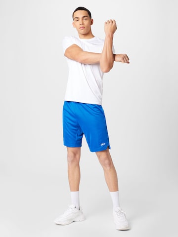 Reebok Regular Sportshorts in Blau