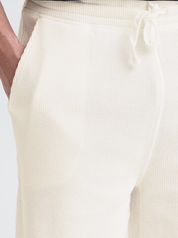 Casual Friday - regular Pantalón ' CFUlf ' en blanco