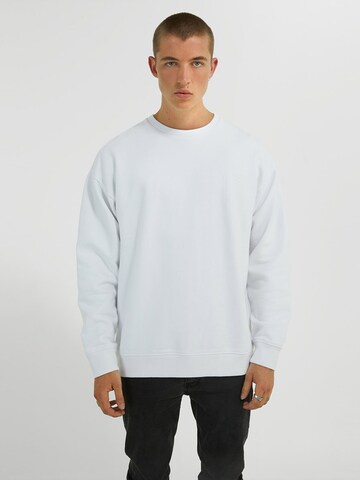 Young Poets Sweatshirt 'Ciel' in White: front