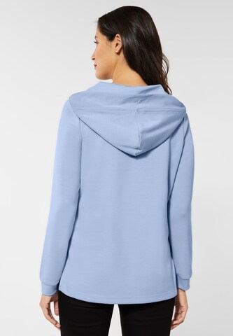 STREET ONE Sweatshirt in Blau