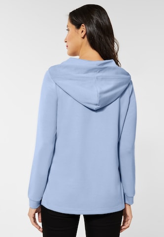 STREET ONE Sweatshirt in Blauw