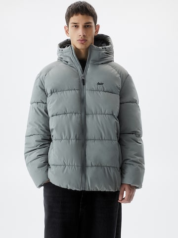 Pull&Bear Jacke in Grau: predná strana