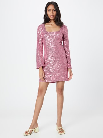 Robe de cocktail River Island en rose