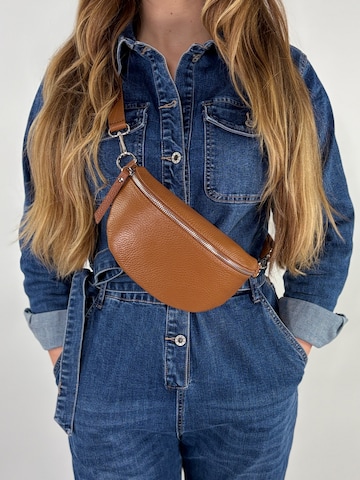 lePelou Fanny Pack 'TONI small' in Brown
