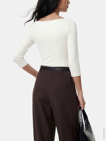 Baggy Pantaloni con pieghe 'PCOLIVIA' di PIECES in marrone