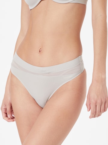 Calvin Klein Underwear Regular String in Grey: front