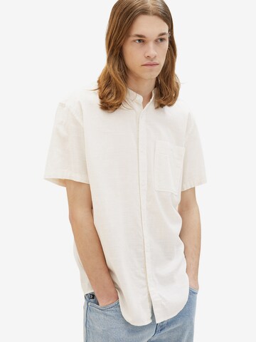 TOM TAILOR DENIM Comfort Fit Skjorte i hvit: forside