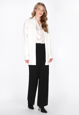 Cardigan 'Classic' DreiMaster Klassik en blanc