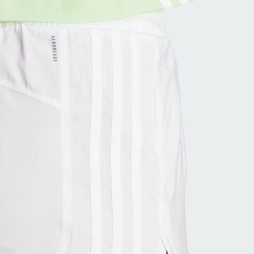 Loosefit Pantalon de sport 'Pacer' ADIDAS PERFORMANCE en blanc